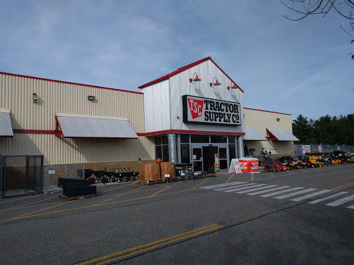 Home Improvement Store «Tractor Supply Co.», reviews and photos, 2101 Bay St STE A, Taunton, MA 02780, USA