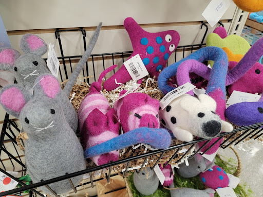 Pet Supply Store «Salem Pet Supply», reviews and photos, 3185 Market St NE, Salem, OR 97301, USA