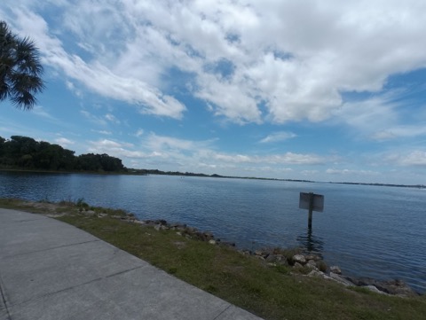 Home Goods Store «Dollar General», reviews and photos, 25020 County Rd 561, Astatula, FL 34705, USA