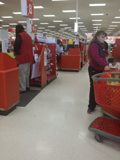Department Store «Target», reviews and photos, 70 Worcester-Providence Turnpike #100, Millbury, MA 01527, USA