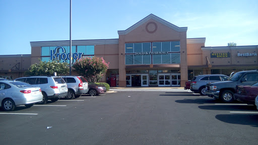 Grocery Store «Kroger», reviews and photos, 6678 Covington Hwy, Lithonia, GA 30058, USA