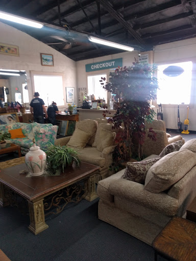 Used Appliance Store «Habitat ReStore Fort Walton Beach», reviews and photos, 39 Eglin Pkwy S, Fort Walton Beach, FL 32548, USA