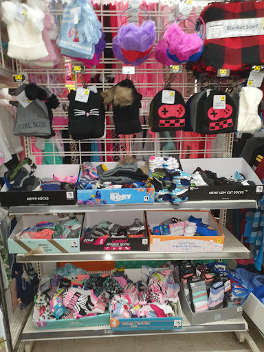 Discount Store «Dollar General», reviews and photos, 859 Nazareth Pike, Nazareth, PA 18064, USA