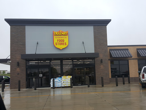 Grocery Store «Fareway Grocery», reviews and photos, 8400 NICC Dr, Peosta, IA 52068, USA