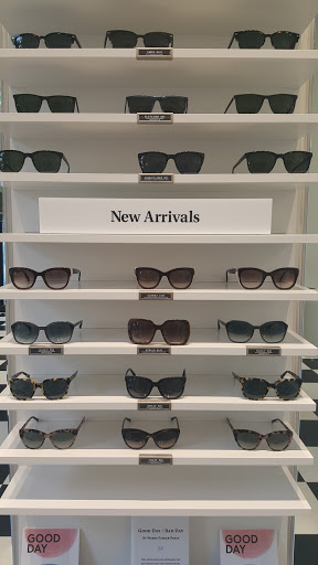 Optician «Warby Parker Annex», reviews and photos, 817 NW 23rd Ave, Portland, OR 97210, USA