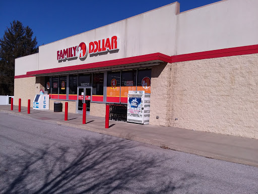 FAMILY DOLLAR, 10231 Lincoln Trail, Fairview Heights, IL 62208, USA, 