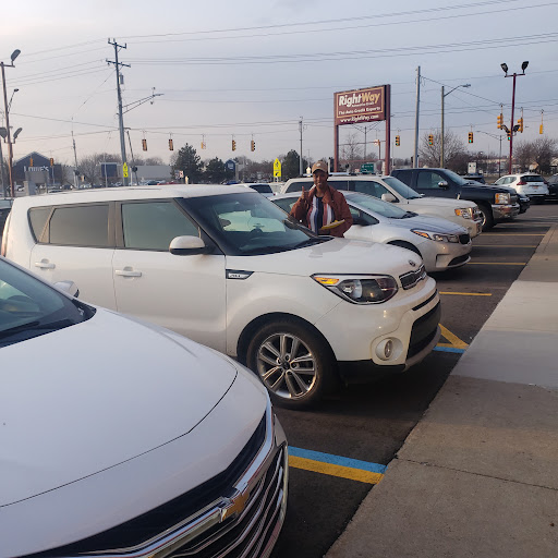 Car Dealer «RightWay Auto Sales», reviews and photos, 34966 S Gratiot Ave, Charter Twp of Clinton, MI 48035, USA
