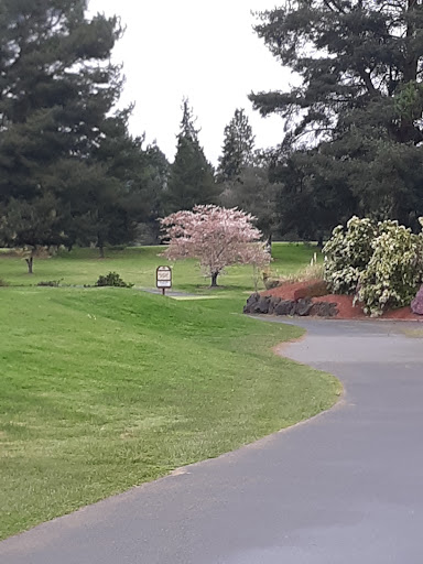 Golf Course «Three Rivers Golf Course», reviews and photos, 2222 S River Rd, Kelso, WA 98626, USA