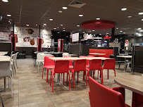 Atmosphère du Restaurant KFC Les Ulis - n°16
