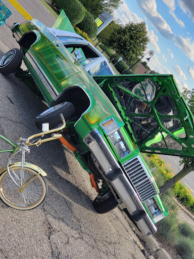 Shopping Mall «Clinton Valley Consumers Mall», reviews and photos, 44955 Schoenherr Rd, Sterling Heights, MI 48313, USA