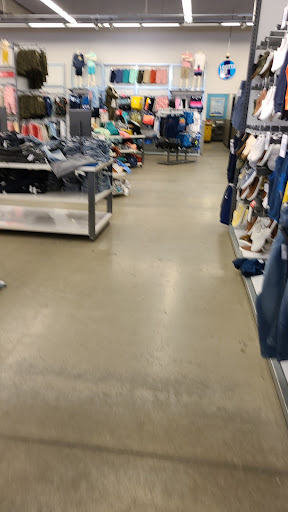 Clothing Store «Old Navy», reviews and photos, 90 Pleasant Valley St, Methuen, MA 01844, USA