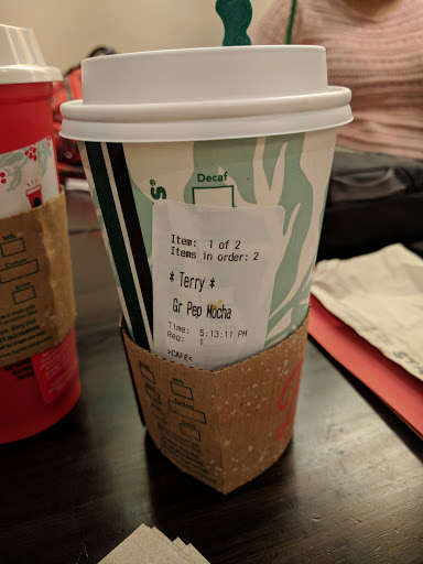 Coffee Shop «Starbucks», reviews and photos, 3765 S Gilbert Rd #107, Gilbert, AZ 85297, USA