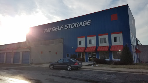 Self-Storage Facility «Air and Space Self Storage», reviews and photos, 14560 Lee Rd, Chantilly, VA 20151, USA