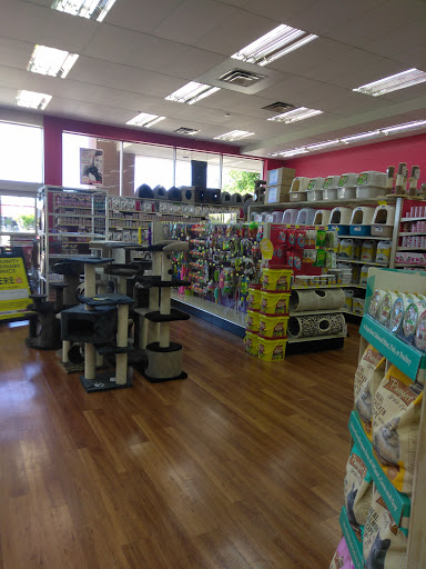 Pet Supply Store «Pet Supermarket», reviews and photos, 2090 E Arapaho Rd, Richardson, TX 75081, USA
