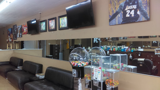 Barber Shop «Clipper King Barber Shop», reviews and photos, 429 N Main St, Manteca, CA 95336, USA