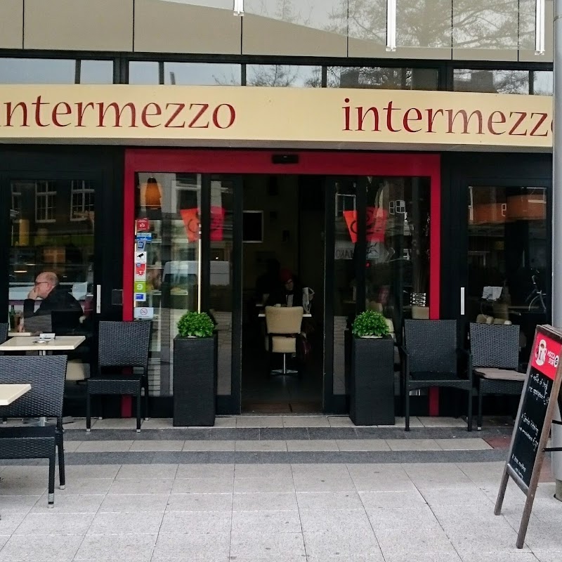 Lunchroom Intermezzo