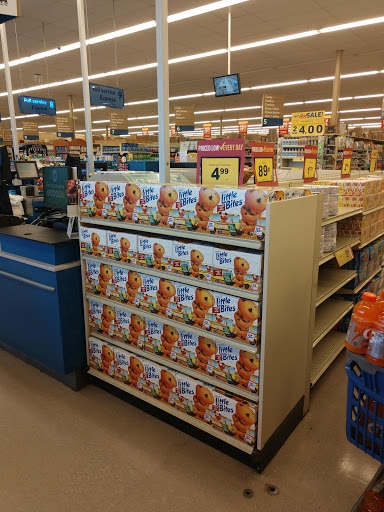 Grocery Store «Food Lion», reviews and photos, 1401 N Lake Park Blvd, Carolina Beach, NC 28428, USA