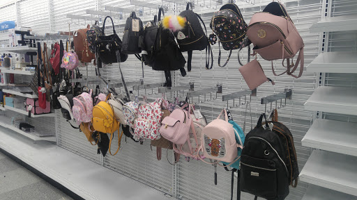 Clothing Store «Ross Dress for Less», reviews and photos, 1401 Missouri Ave N, Largo, FL 33770, USA