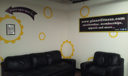 Gym «Planet Fitness», reviews and photos, 3121 Ross Clark Cir #1, Dothan, AL 36303, USA