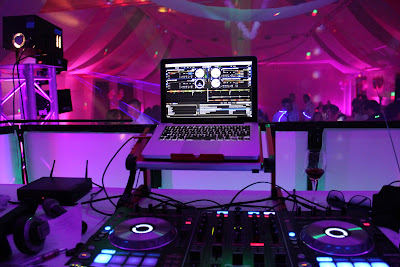 D'Night : DJ Evenementiel Mariage & Soirée Corporate à Vannes