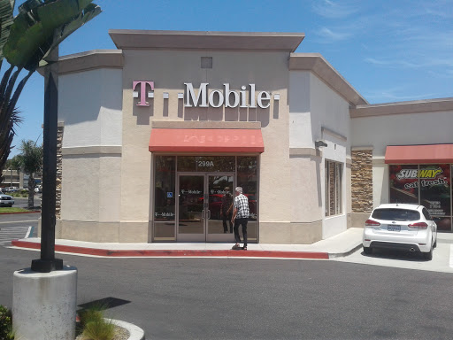Cell Phone Store «T-Mobile», reviews and photos, 299 E 17th St a, Costa Mesa, CA 92627, USA