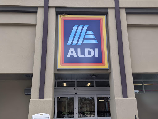 Supermarket «ALDI», reviews and photos, 613 Johnnie Dodds Blvd, Mt Pleasant, SC 29464, USA