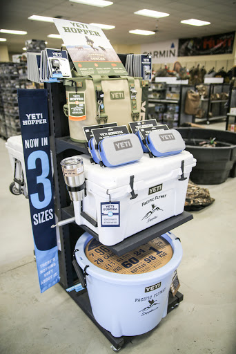 Sporting Goods Store «Pacific Flyway Supplies- Sporting Goods and Ammo», reviews and photos, 1690 N Lincoln St, Dixon, CA 95620, USA