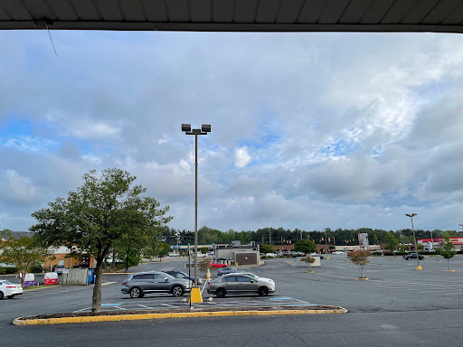 Office Supply Store «Staples», reviews and photos, 2003 Plank Rd, Fredericksburg, VA 22401, USA