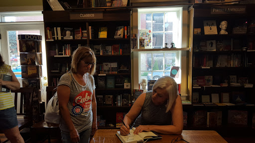 Book Store «River Lights Bookstore», reviews and photos, 1098 Main St, Dubuque, IA 52001, USA