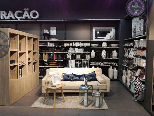 Furniture collection companies Oporto