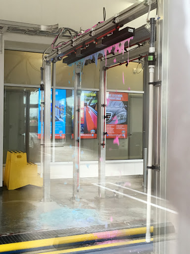 Car Wash «Legends Express Car Wash», reviews and photos, 222 E Round Grove Rd, Lewisville, TX 75067, USA