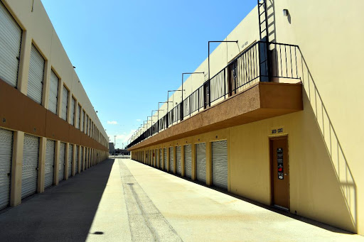 Self-Storage Facility «Guardian Storage, Inc.», reviews and photos, 2150 E Orangethorpe Ave, Fullerton, CA 92831, USA