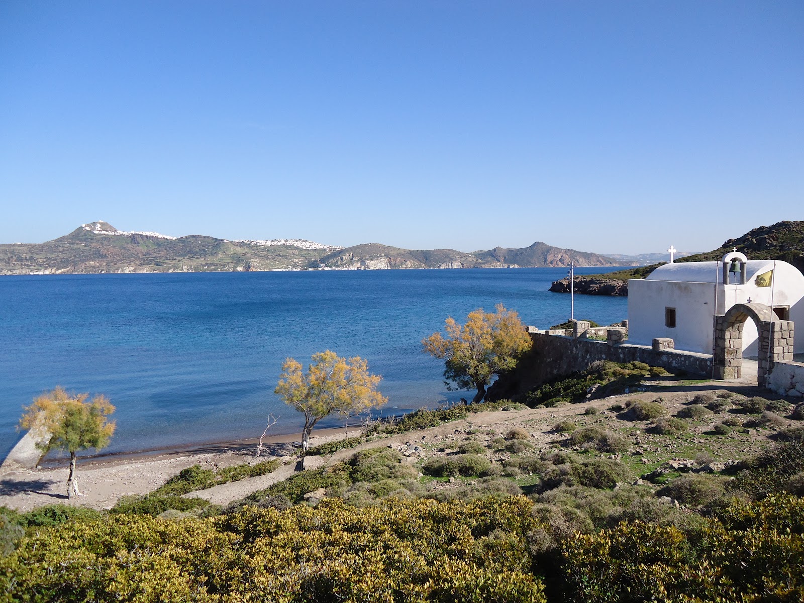 Foto di Agios Dimitrios Beach con una superficie del sabbia grigia e ciottoli