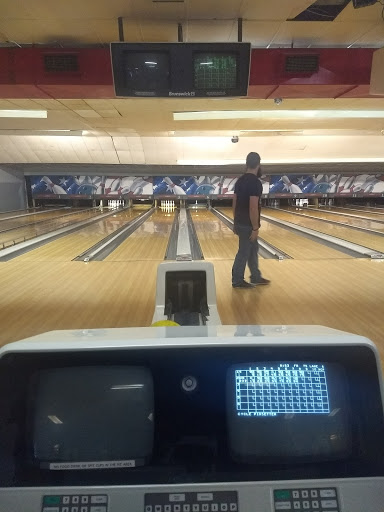 Bowling Alley «Anniston Bowling Center», reviews and photos, 321 W Blue Mountain Rd, Anniston, AL 36206, USA