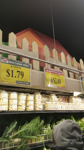 Supermarket «Junction Food Bazaar Supermarket», reviews and photos, 34-20 Junction Blvd, Flushing, NY 11372, USA