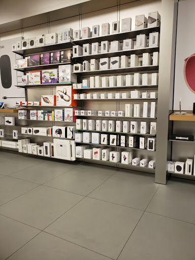 Computer Store «Apple The Forum Shops», reviews and photos, 3500 S Las Vegas Blvd, Las Vegas, NV 89109, USA