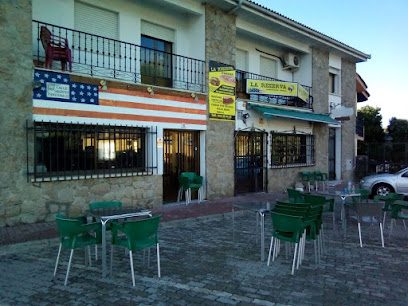 Pub-Bar LA RESERVA AMERICAN GRILL. - C. Sargentos Provisionales, 8, 05490 Lanzahíta, Ávila, Spain