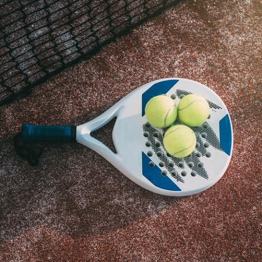 Places to teach paddle tennis in Helsinki