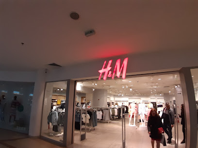 H&M