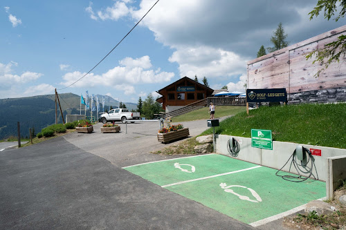 Borne de recharge de véhicules électriques Bornes de recharge véhicules électriques Golf Les Gets Les Gets