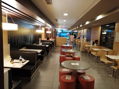 McDonald,s Taipei Xinglong - No. 54號, Section 3, Xinglong Rd, Wenshan District, Taipei City, Taiwan 116