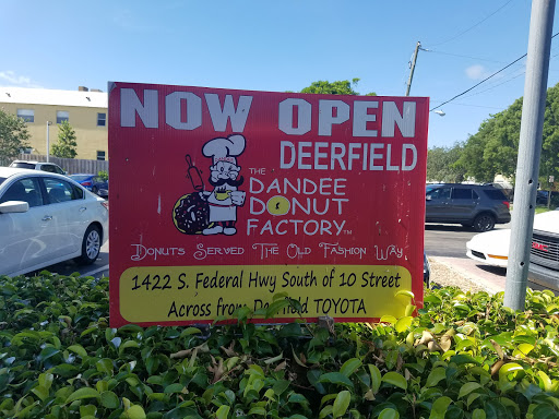 Donut Shop «Dandee Donut Factory», reviews and photos, 1900 E Atlantic Blvd, Pompano Beach, FL 33060, USA