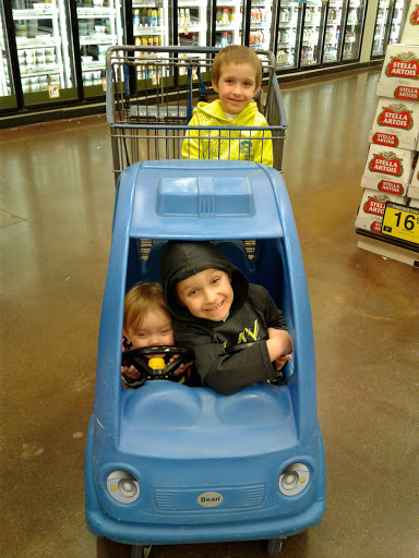 Grocery Store «Kroger», reviews and photos, 9950 Berberich Dr, Florence, KY 41042, USA