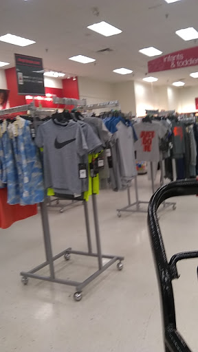 Department Store «T.J. Maxx», reviews and photos, 4070 Commonwealth Ave, Eau Claire, WI 54701, USA