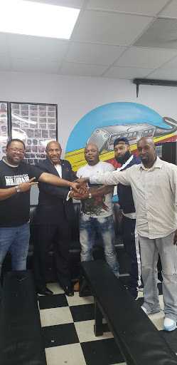 Barber Shop «UNDER THE TRACKS BARBERSHOP», reviews and photos, 2611 M.L.K. Jr Dr SW #4, Atlanta, GA 30311, USA