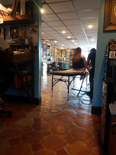 Tattoo Shop «Heart Of Gold Tattoo», reviews and photos, 853 E 400 S, Salt Lake City, UT 84102, USA