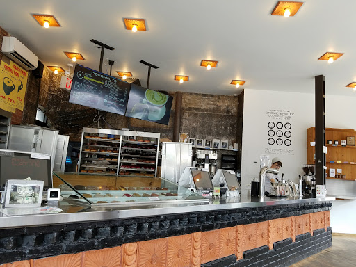 Donut Shop «Doughnut Plant», reviews and photos, 245 Flatbush Ave, Brooklyn, NY 11217, USA