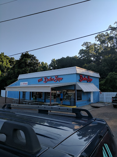 Donut Shop «The Donut Shop», reviews and photos, 501 John R Junkin Dr, Natchez, MS 39120, USA