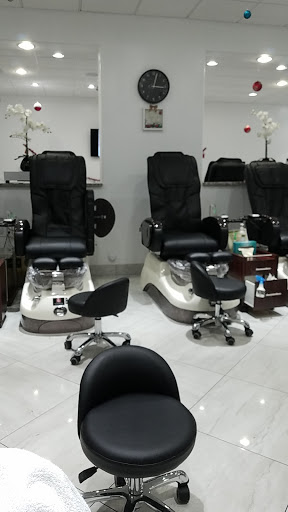 Nail Salon «Greenfield Nails & Spa», reviews and photos, 888 S Greenfield Rd #104, Gilbert, AZ 85296, USA