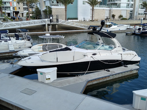 Neptune Marina Apartments image
